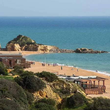 Oura 7 Апартаменти